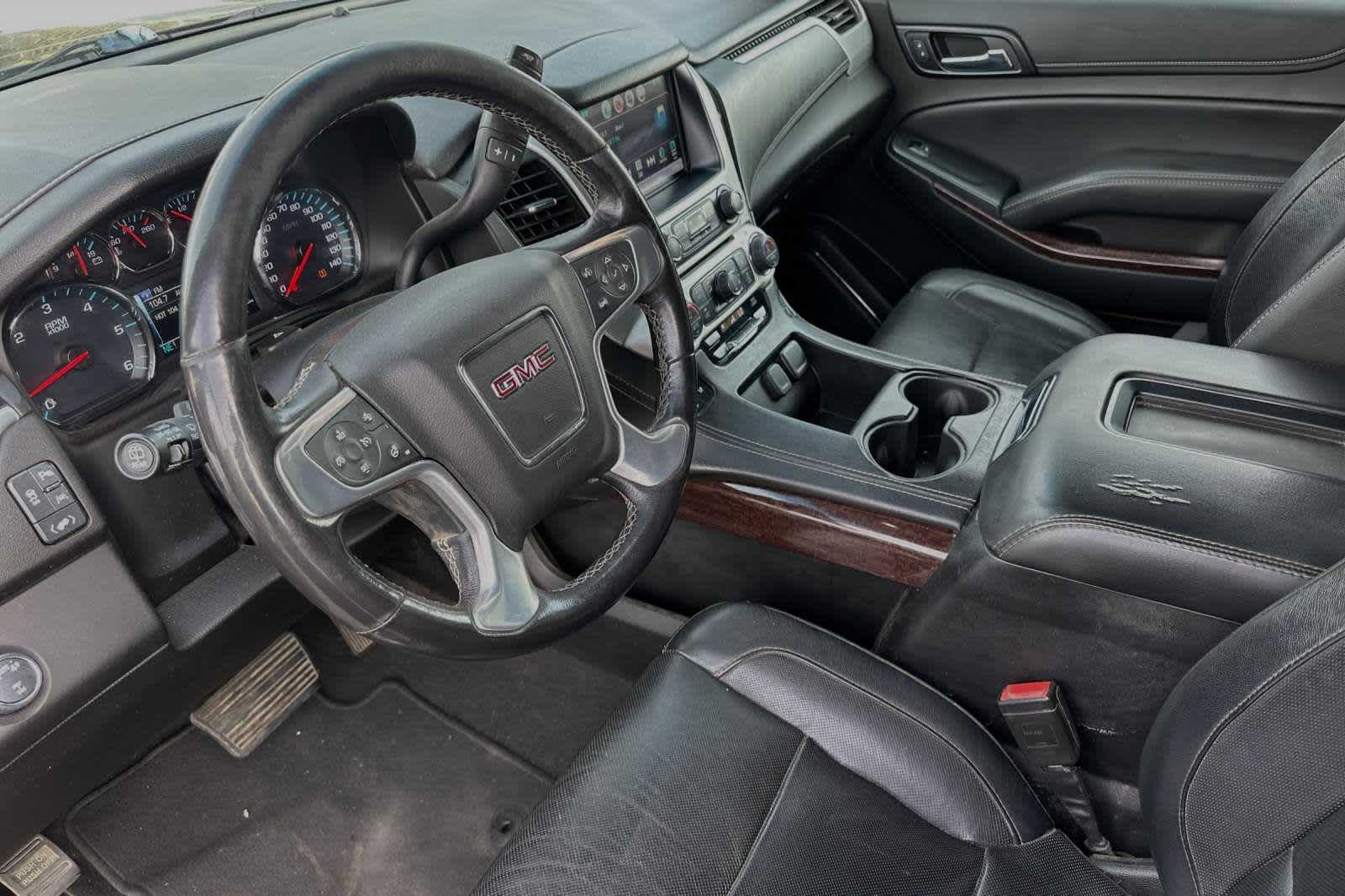 2019 GMC Yukon SLT 11