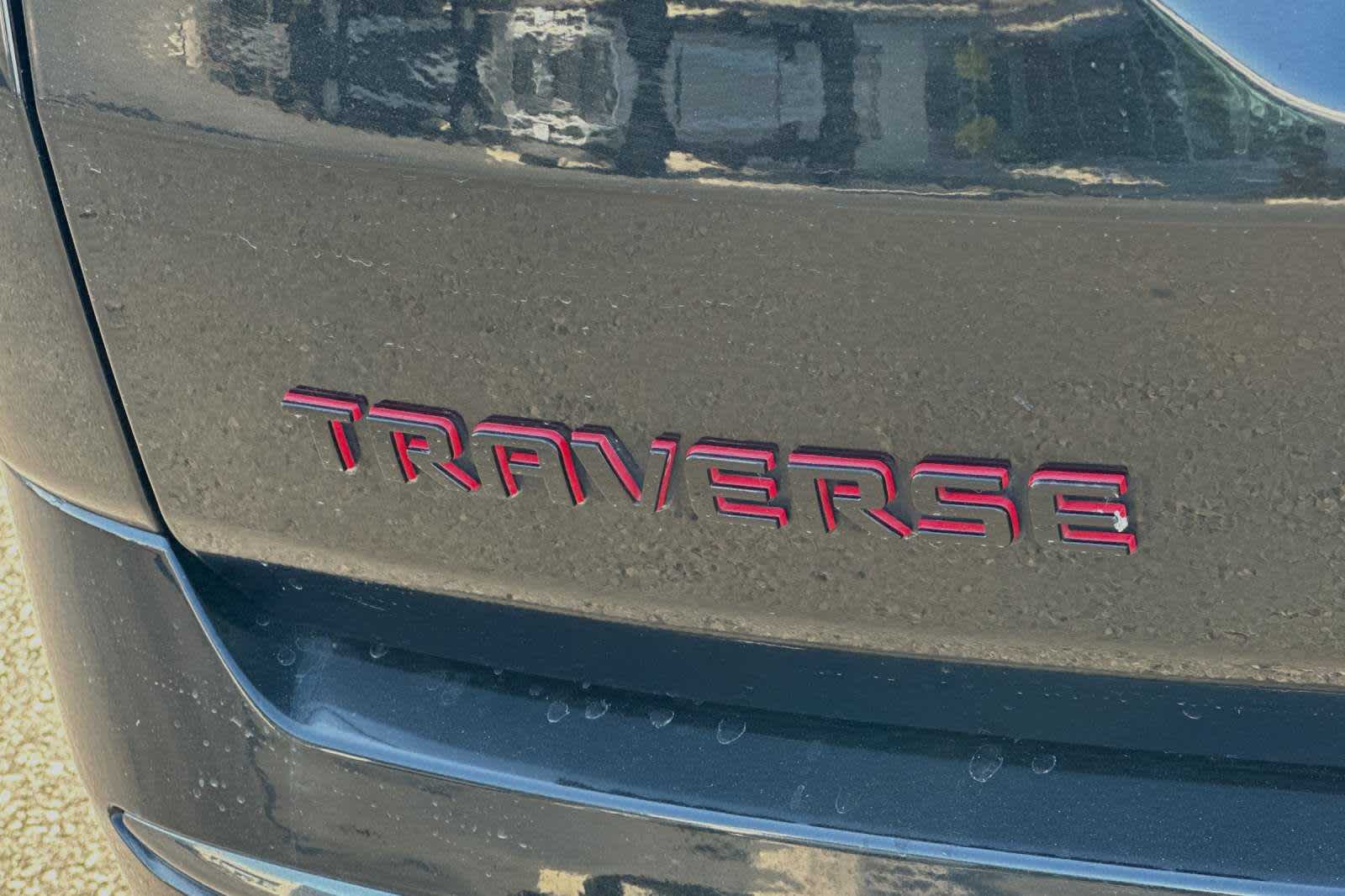 2019 Chevrolet Traverse Premier 26