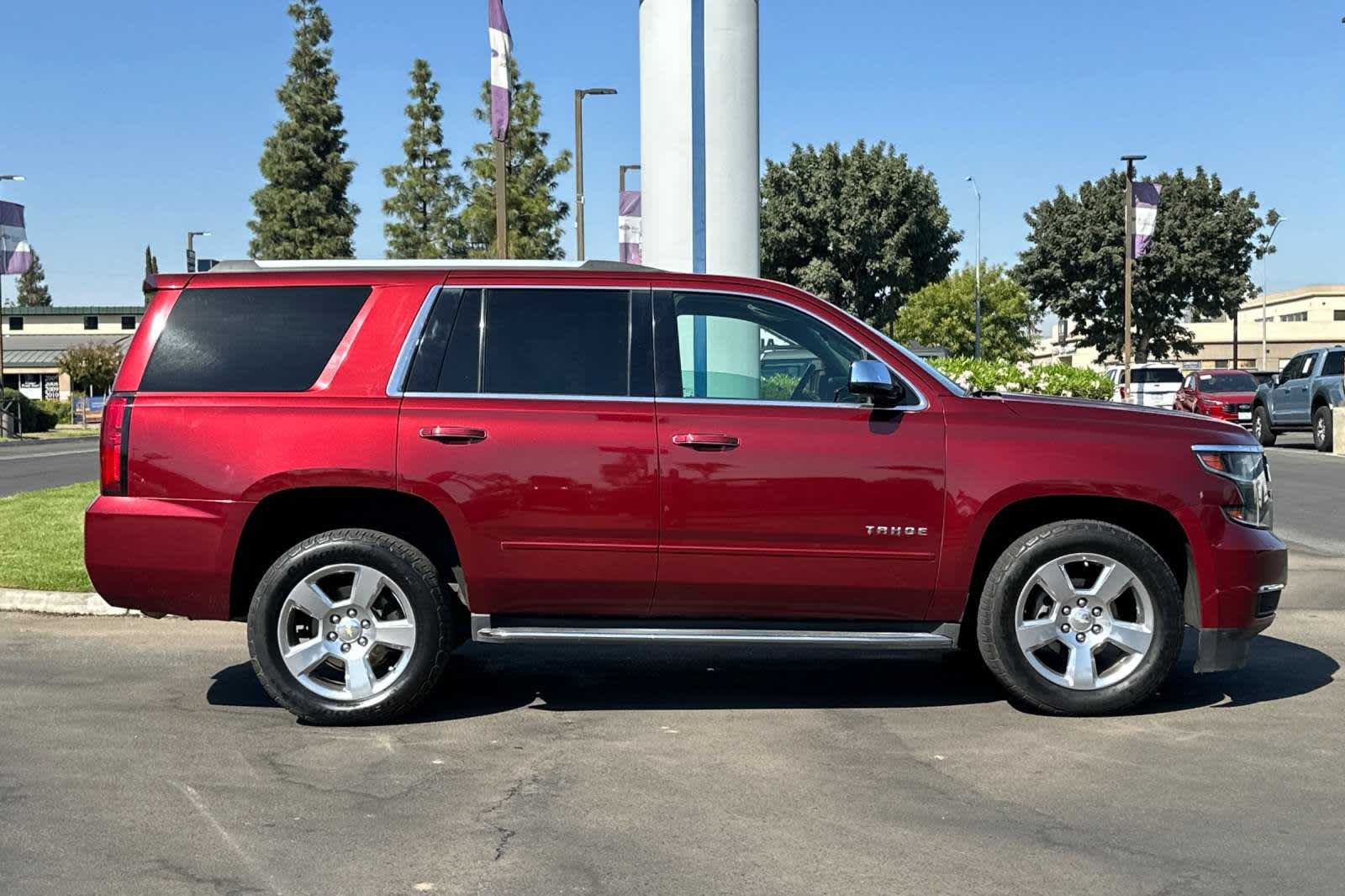 2019 Chevrolet Tahoe Premier 8