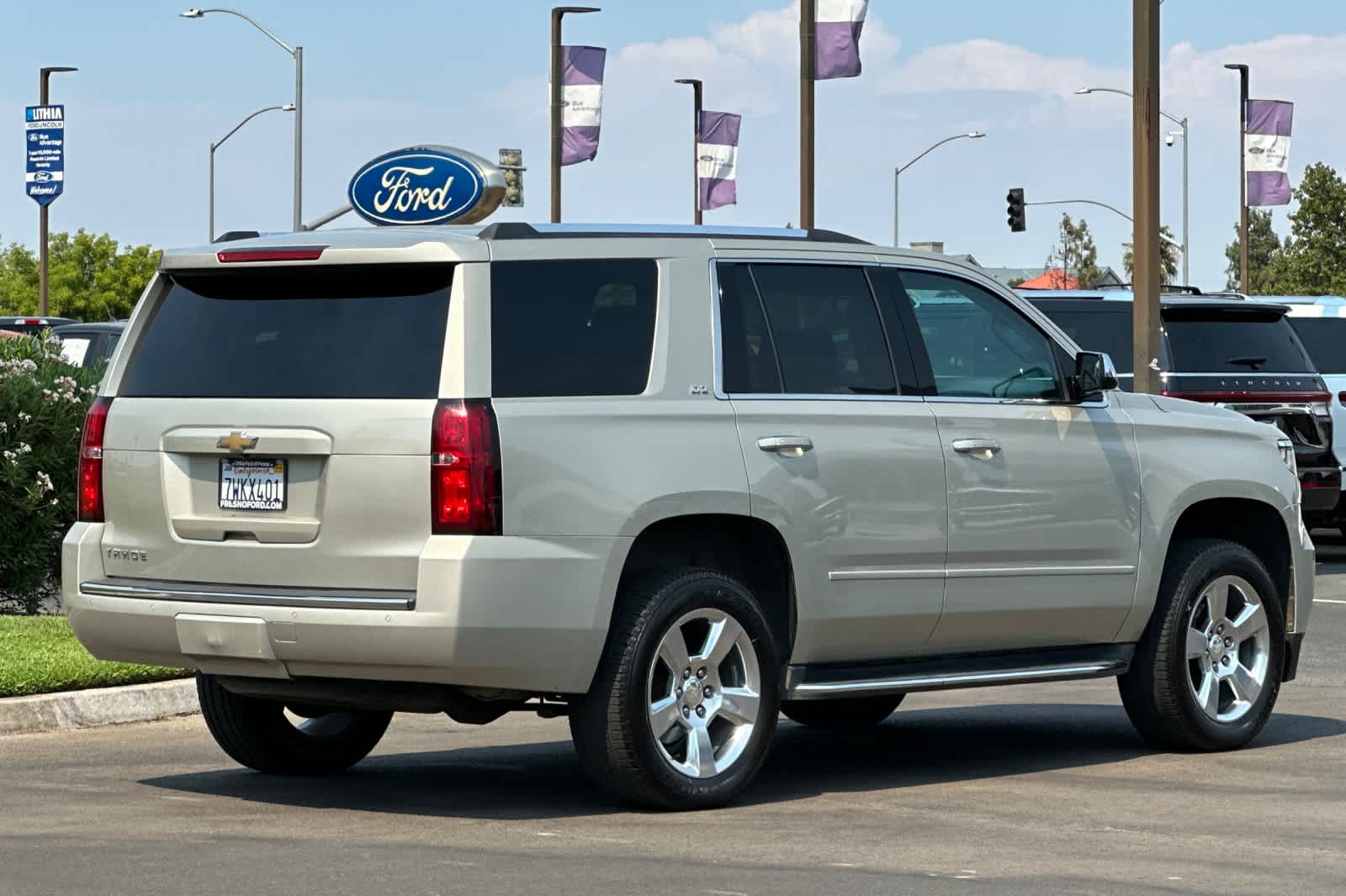 2016 Chevrolet Tahoe LTZ 2