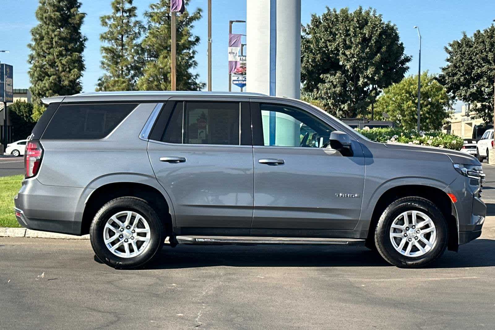 2021 Chevrolet Tahoe LT 8