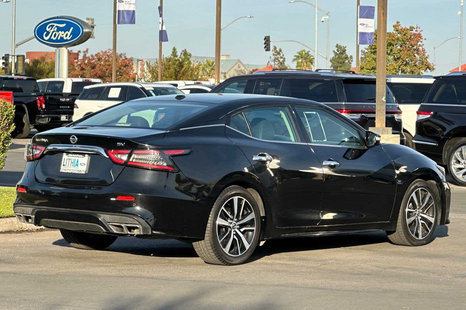 2021 Nissan Maxima SV 2