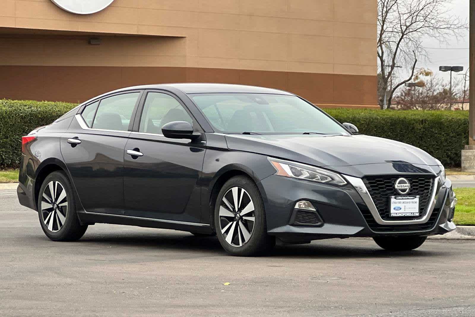 2022 Nissan Altima 2.5 SV 9