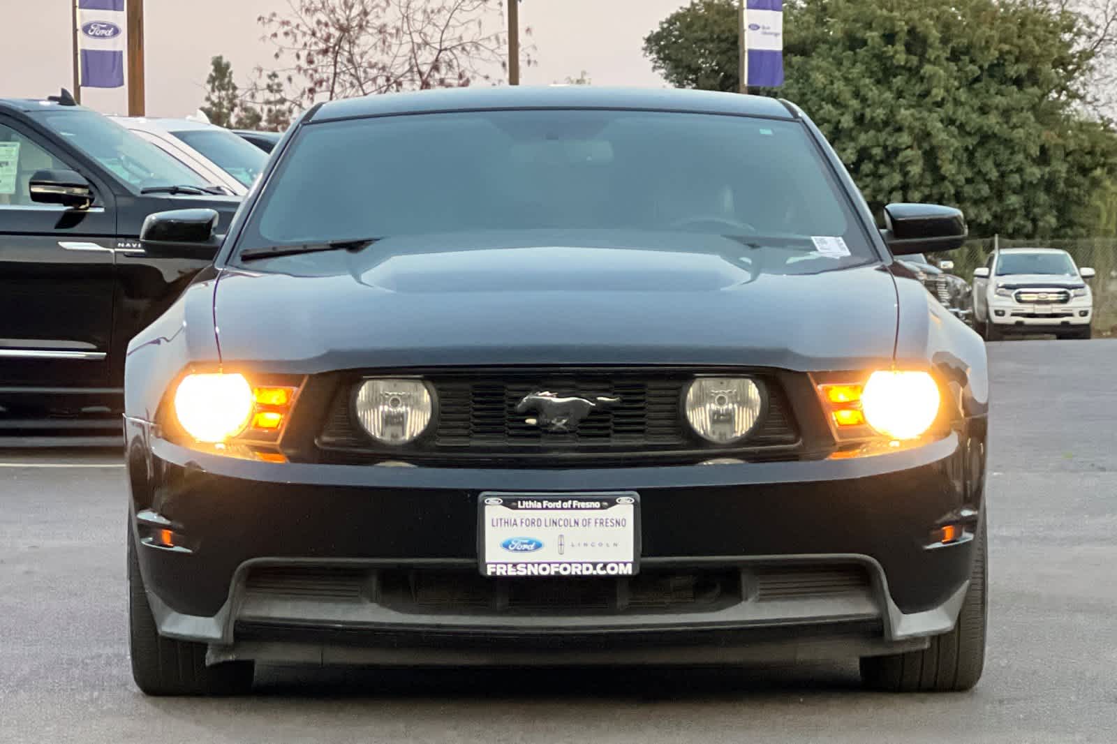 2012 Ford Mustang GT Premium 9