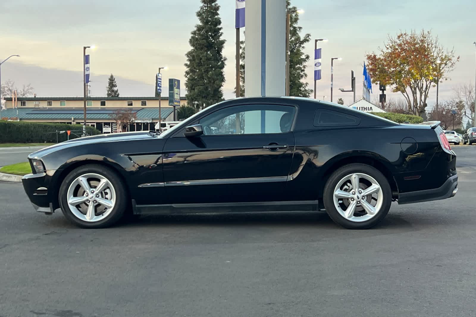 2012 Ford Mustang GT Premium 5