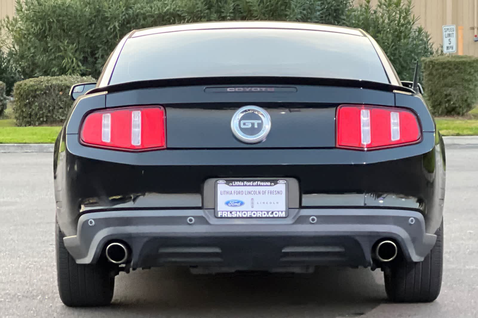 2012 Ford Mustang GT Premium 7