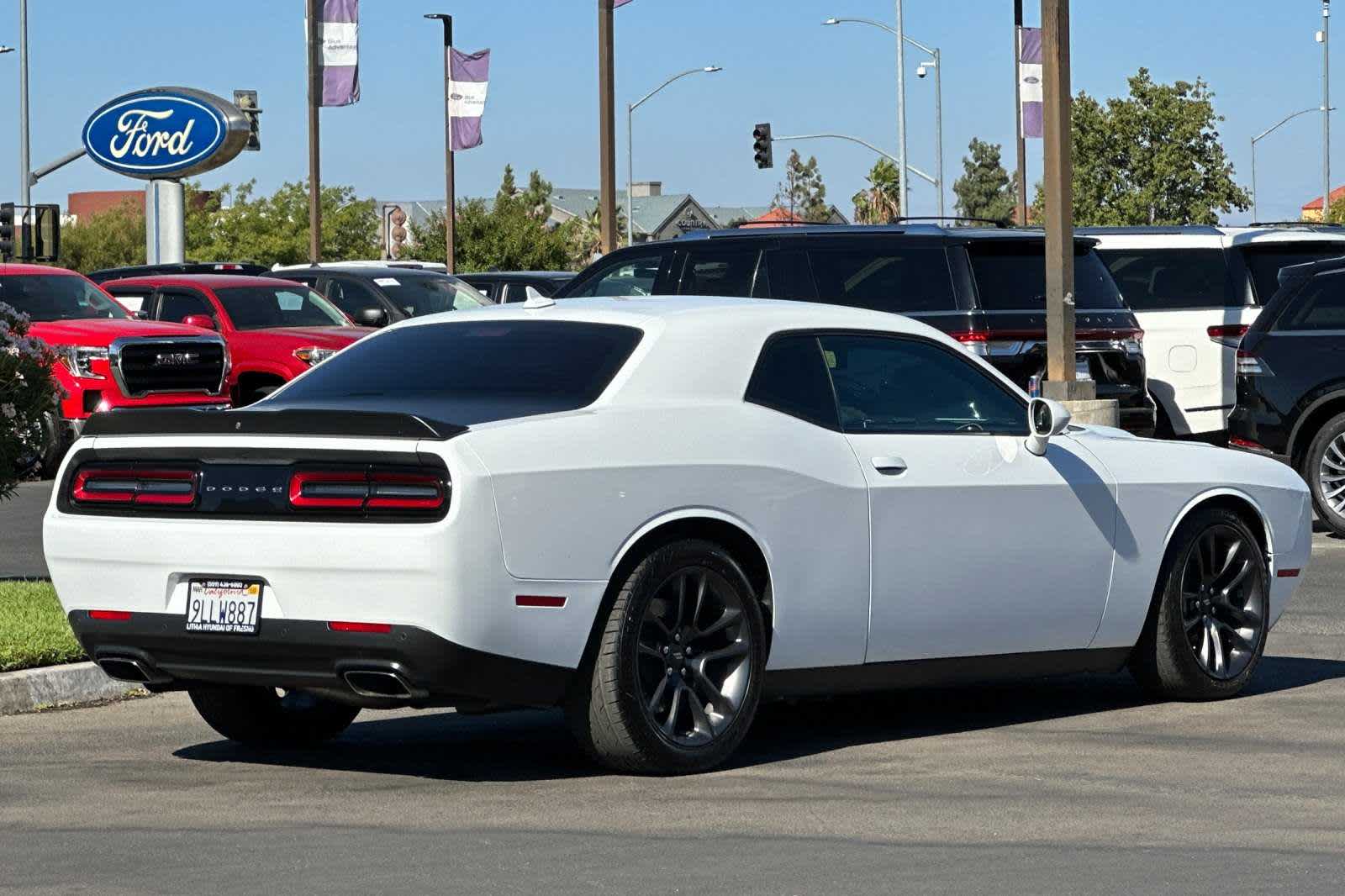 2022 Dodge Challenger R/T Scat Pack 2