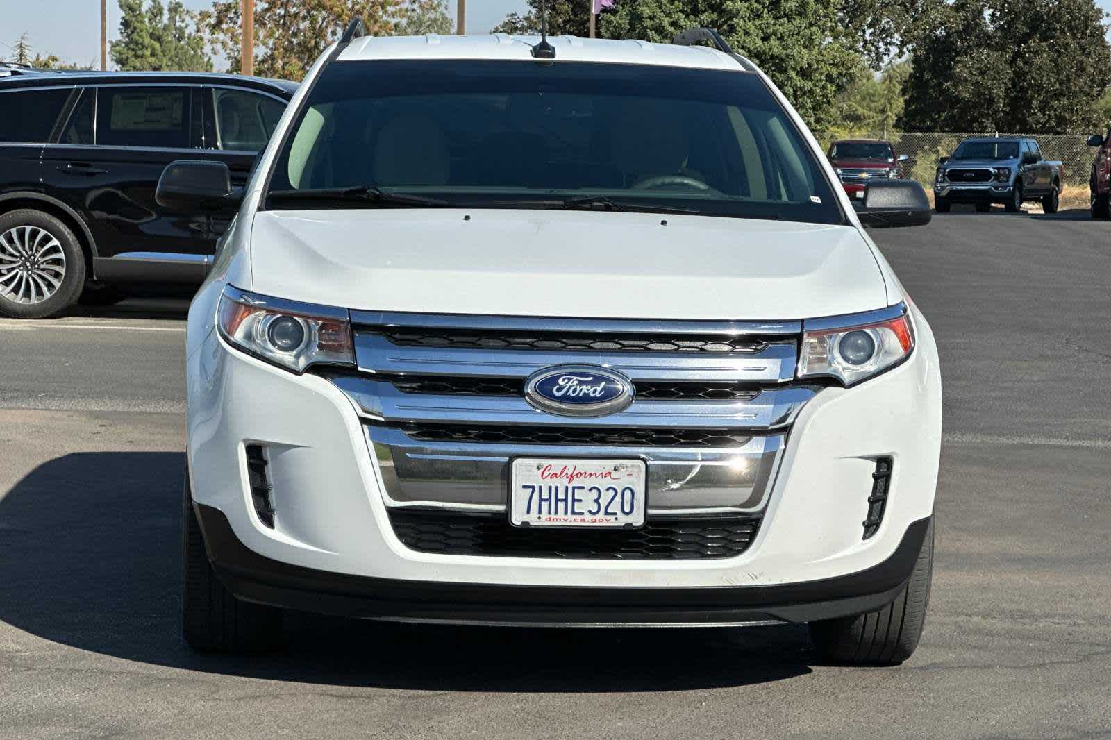 2014 Ford Edge SE 10