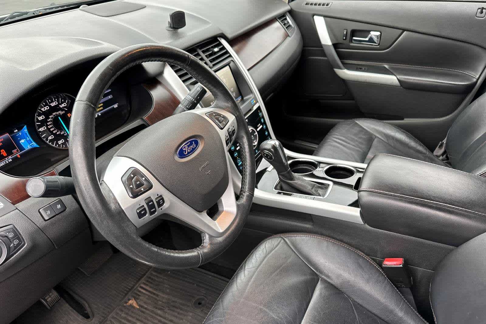 2013 Ford Edge Limited 11