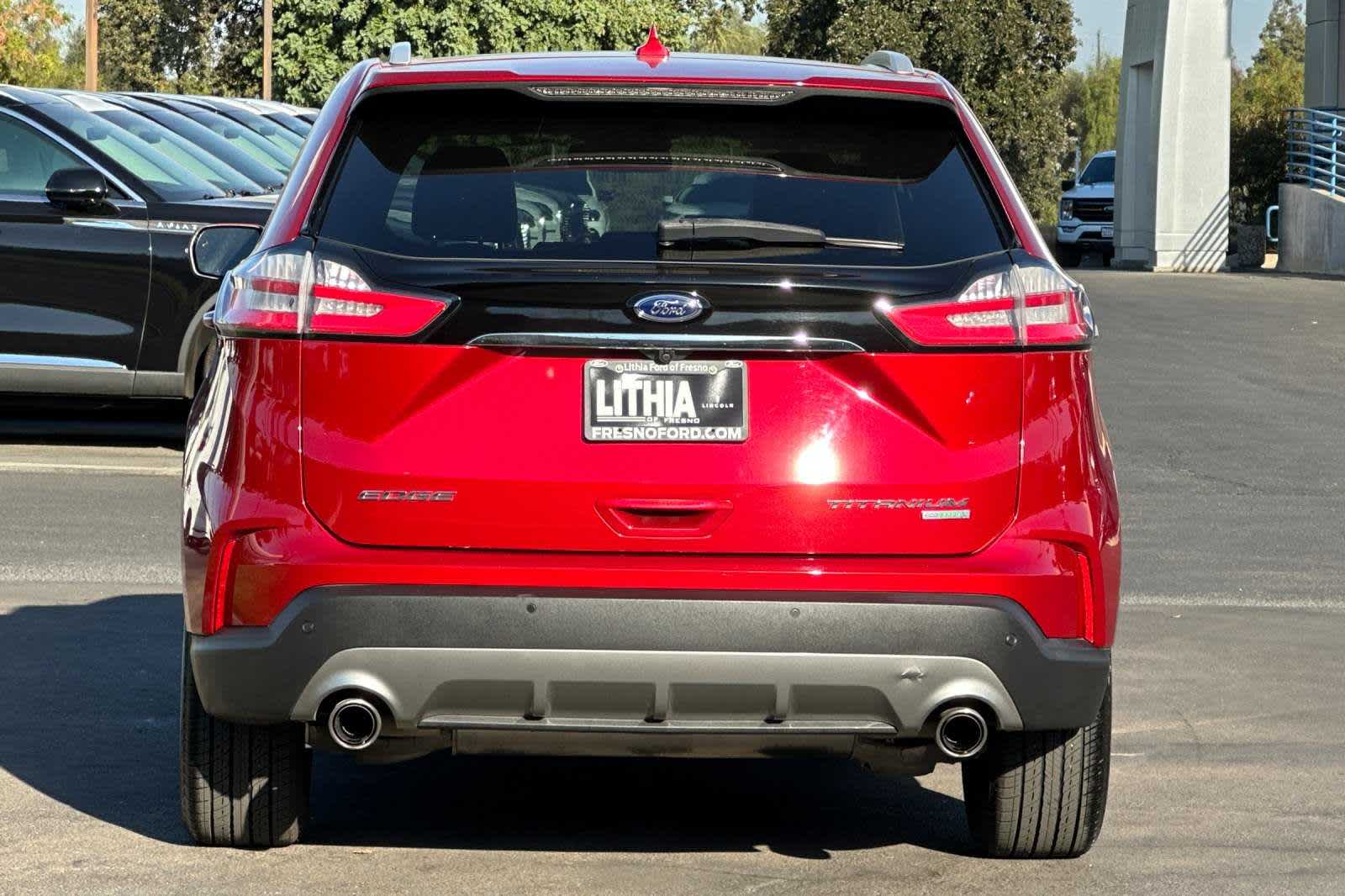 2020 Ford Edge Titanium 7