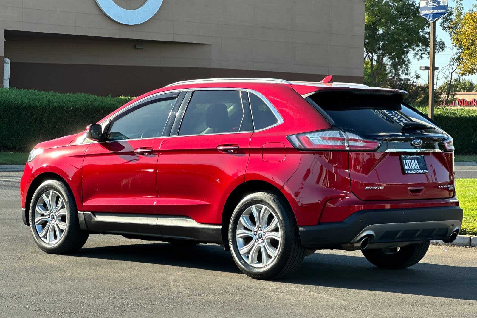 2020 Ford Edge Titanium 6