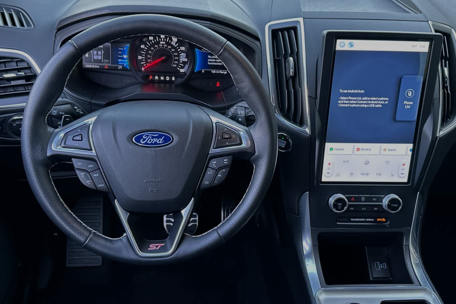 2023 Ford Edge ST 14