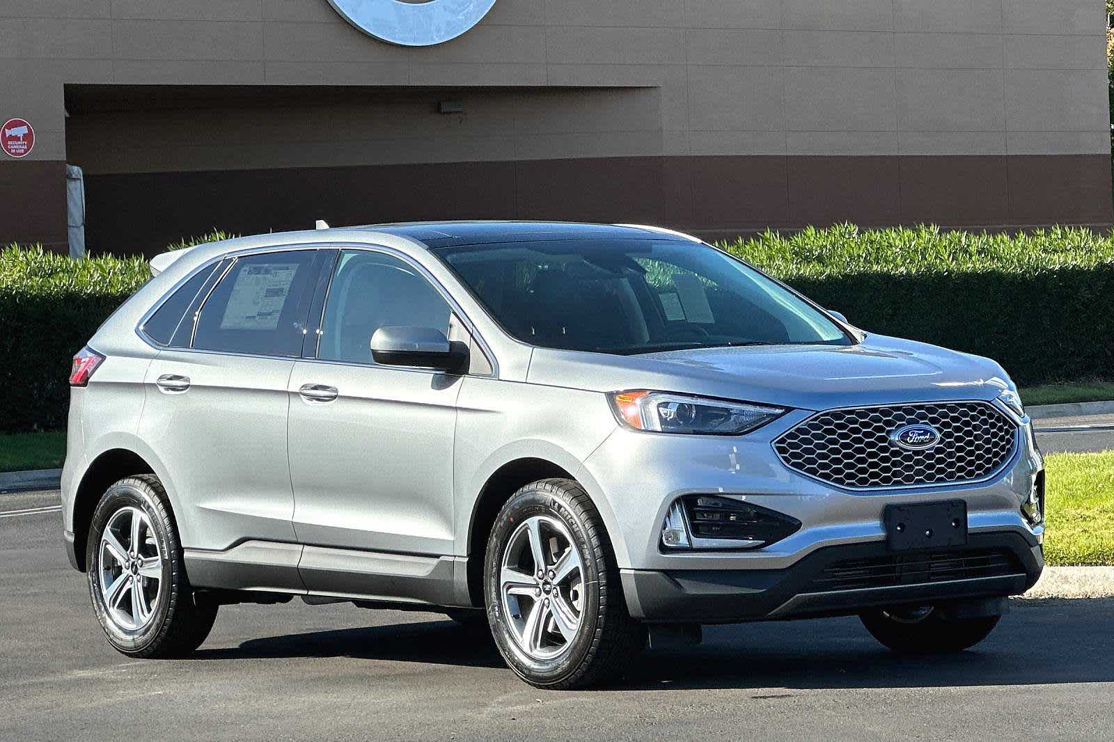 2024 Ford Edge SEL 10