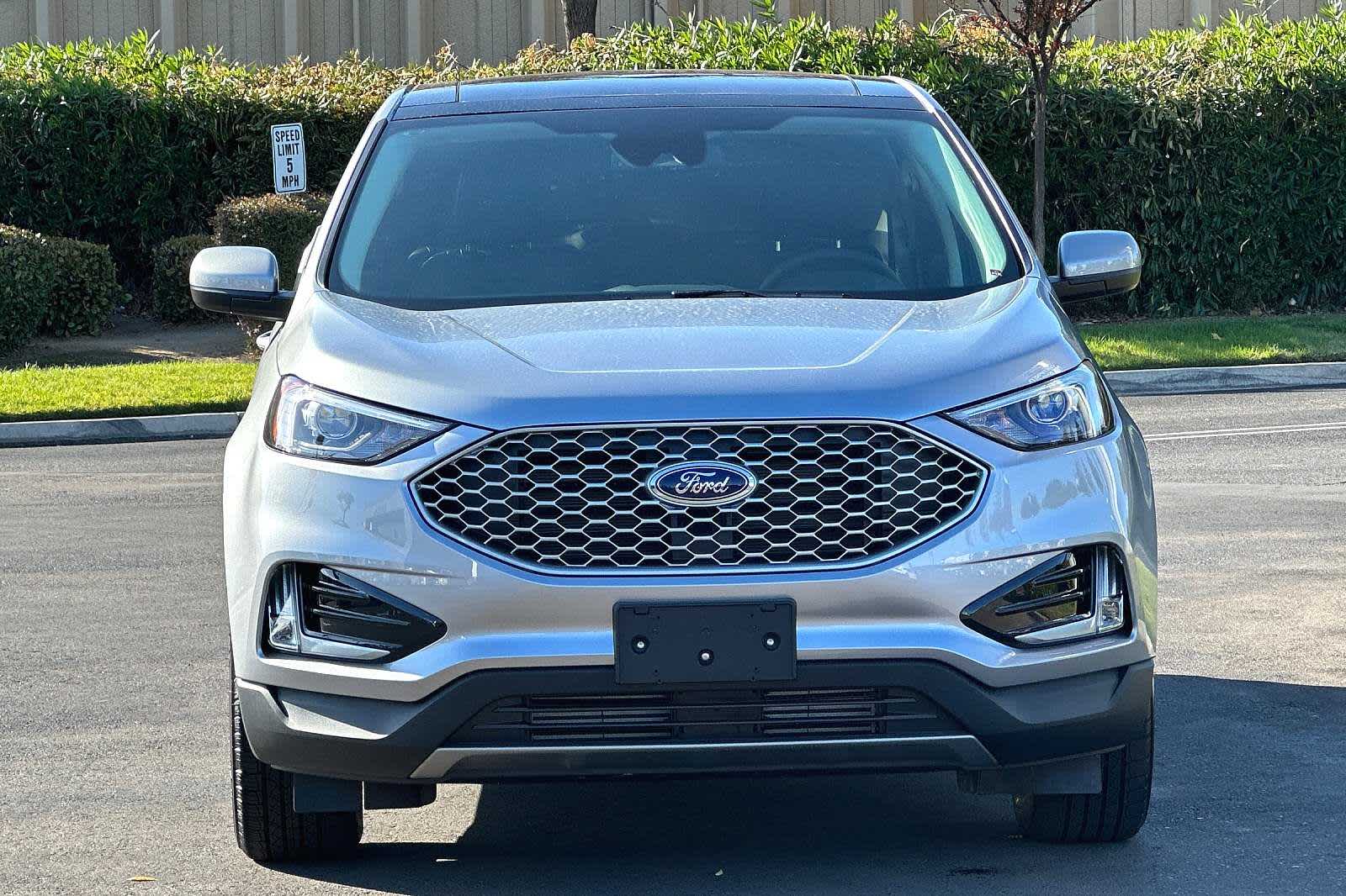 2024 Ford Edge SEL 11