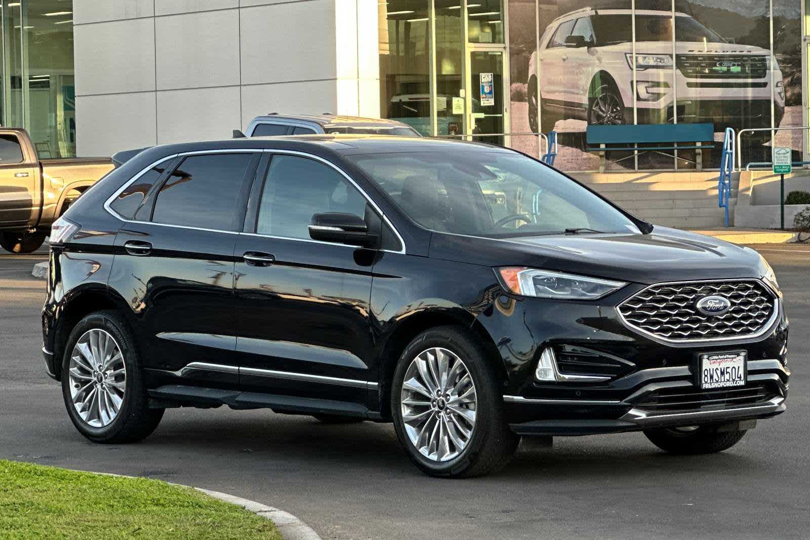 2020 Ford Edge Titanium 9