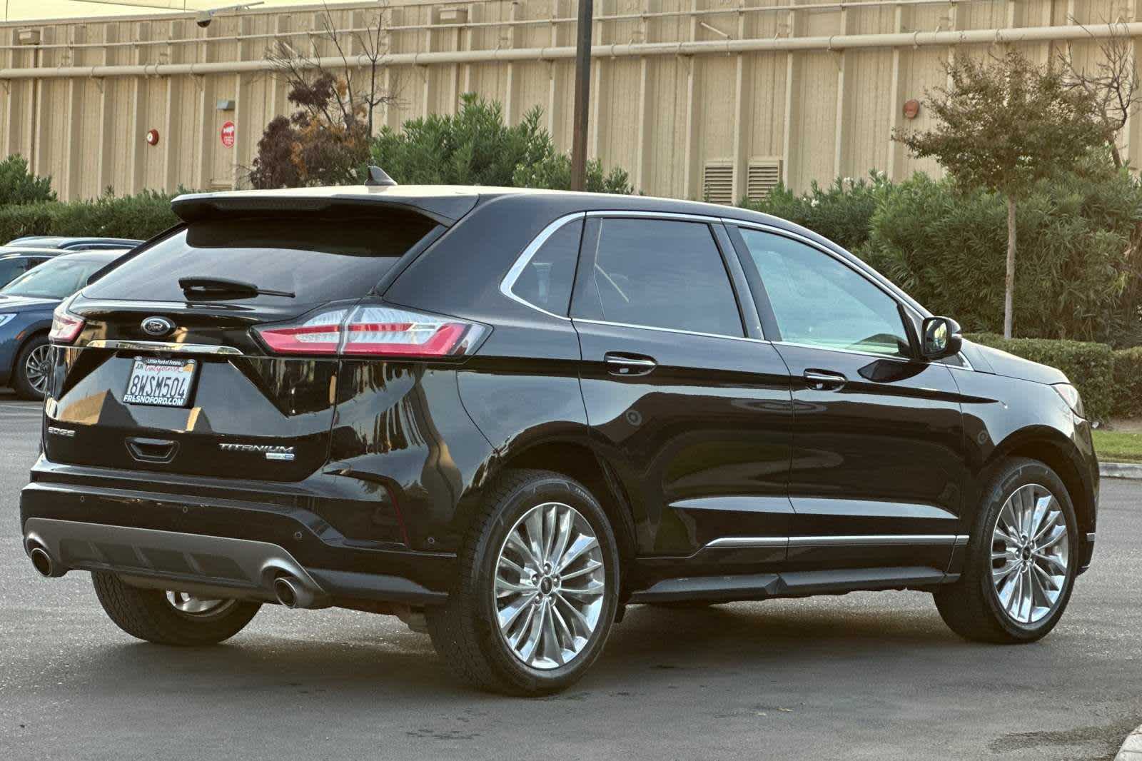 2020 Ford Edge Titanium 2