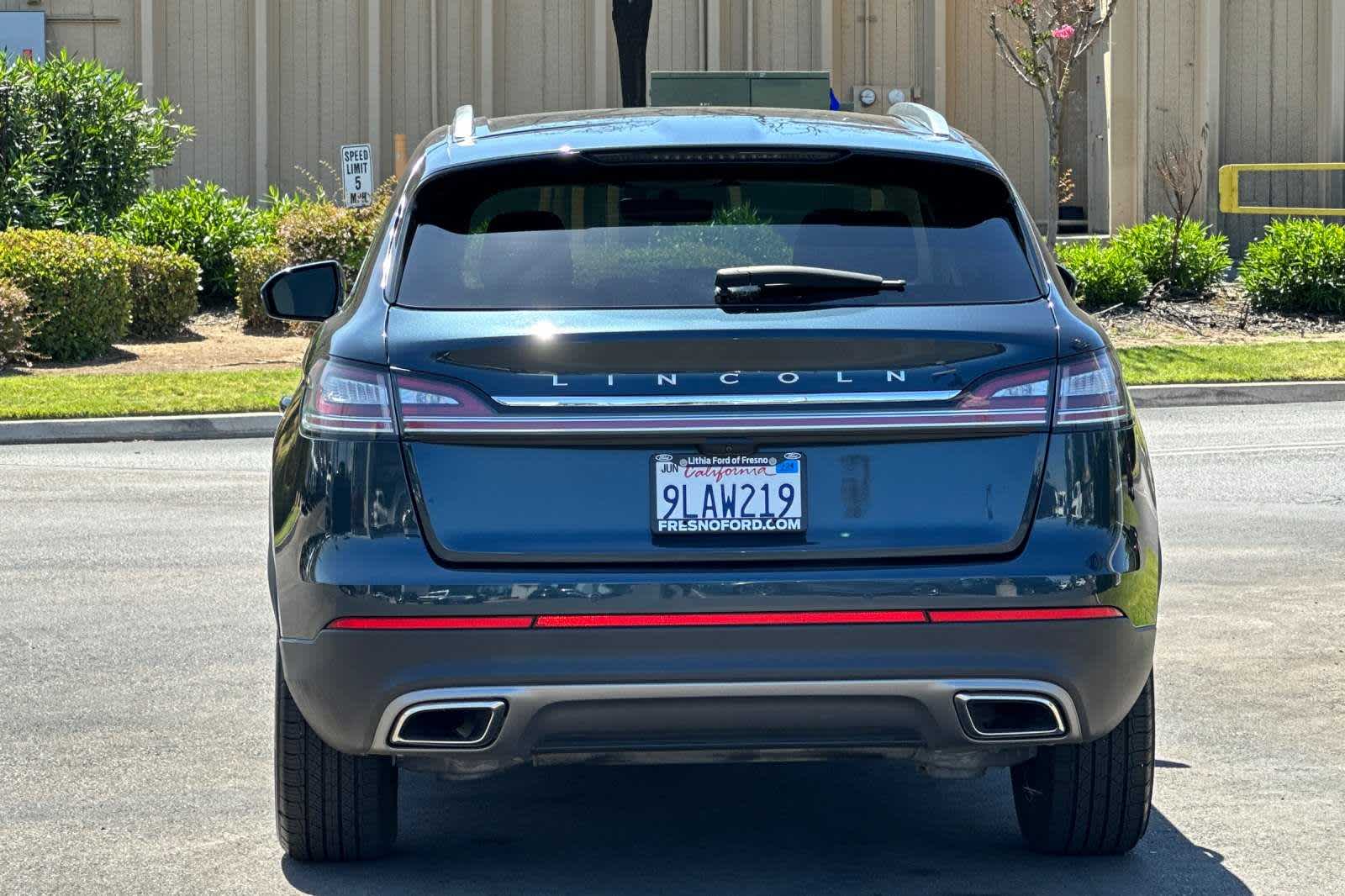 2023 Lincoln Nautilus Standard 8