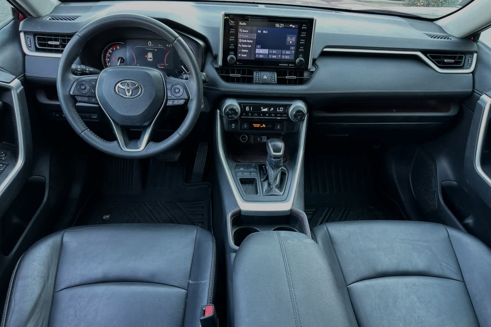 2019 Toyota RAV4 Limited 3