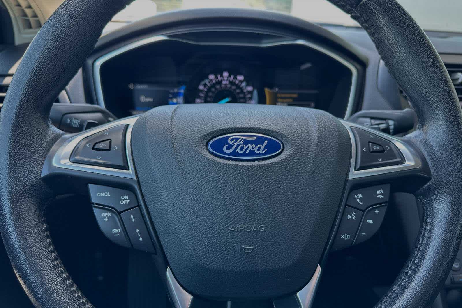 2019 Ford Fusion Titanium 23