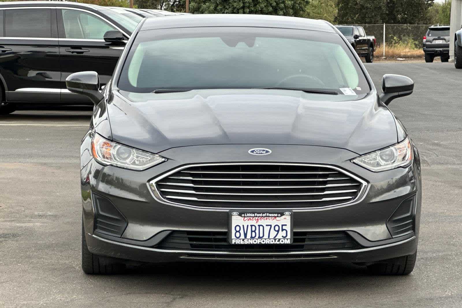 2020 Ford Fusion Hybrid SE 10