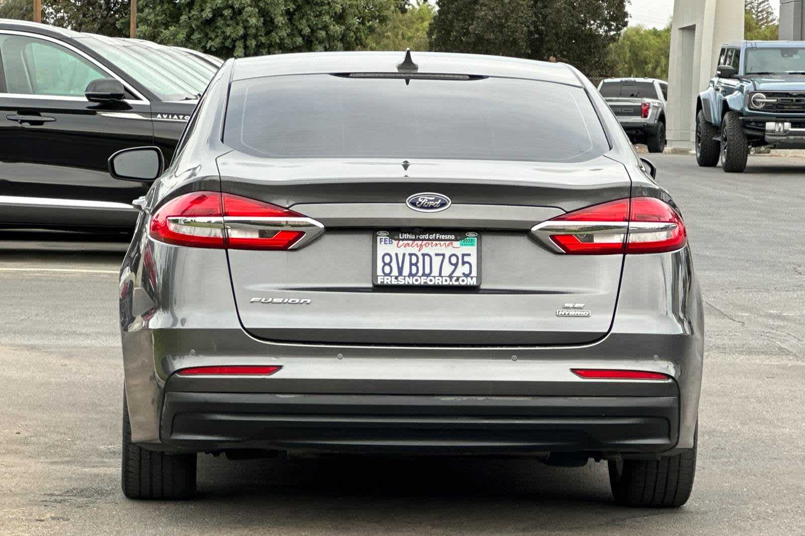 2020 Ford Fusion Hybrid SE 7