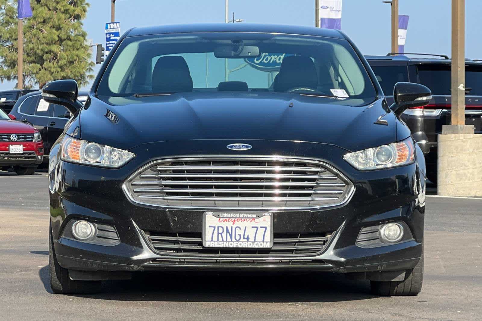 2016 Ford Fusion SE Hybrid 10