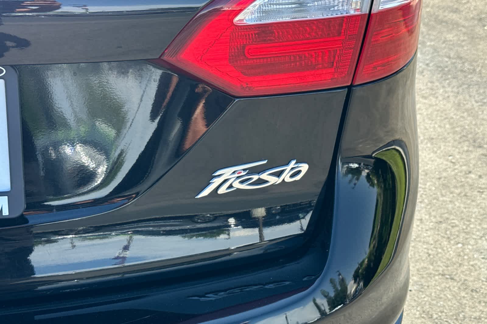 2019 Ford Fiesta S 24