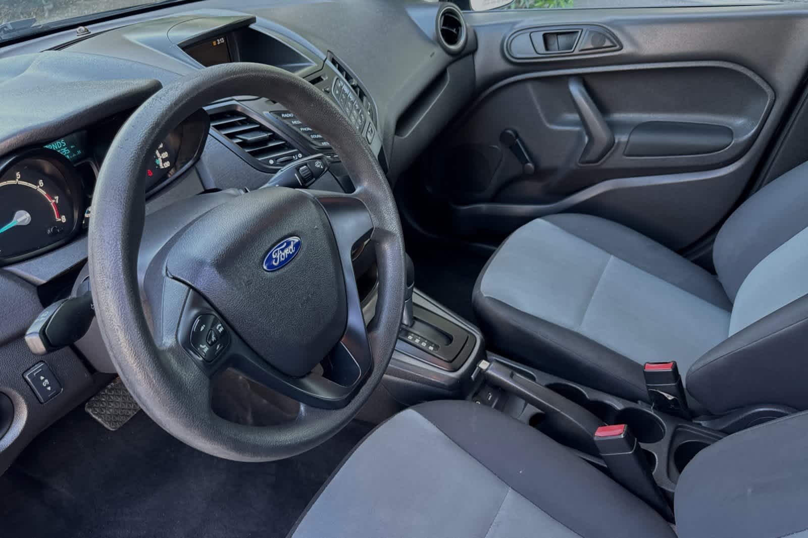 2019 Ford Fiesta S 11