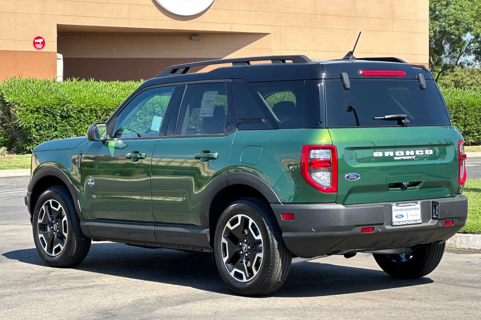 2024 Ford Bronco Sport Outer Banks 6