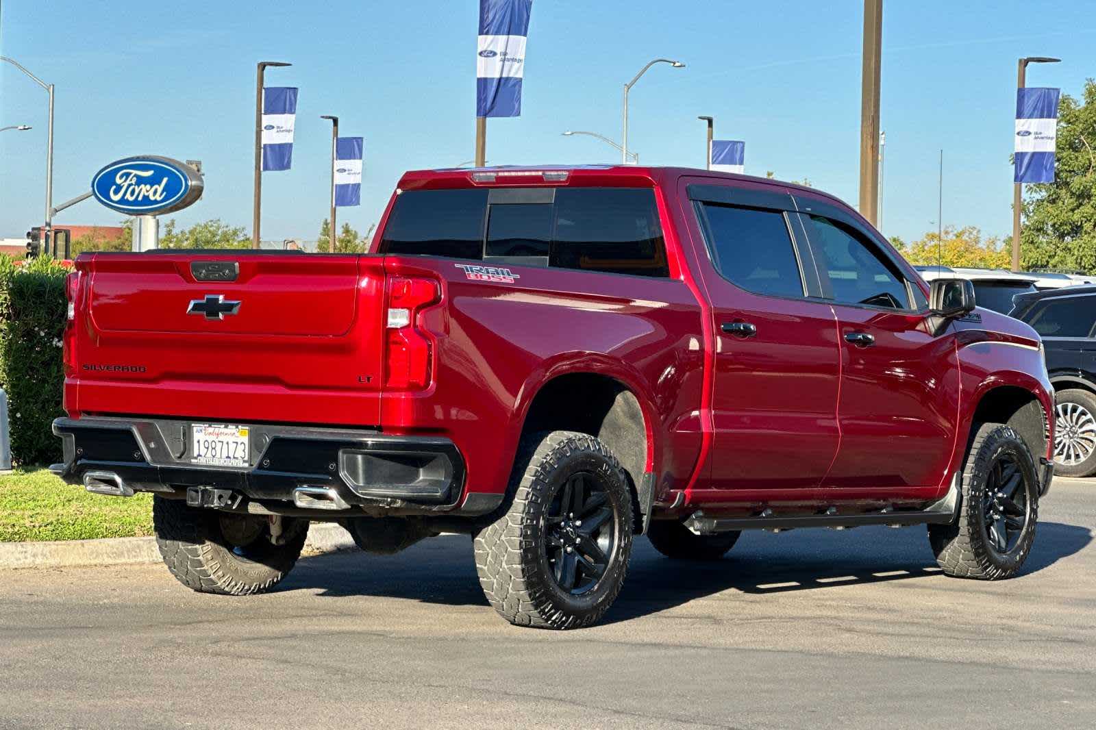 2022 Chevrolet Silverado 1500 LT Trail Boss 4WD Crew Cab 147 2