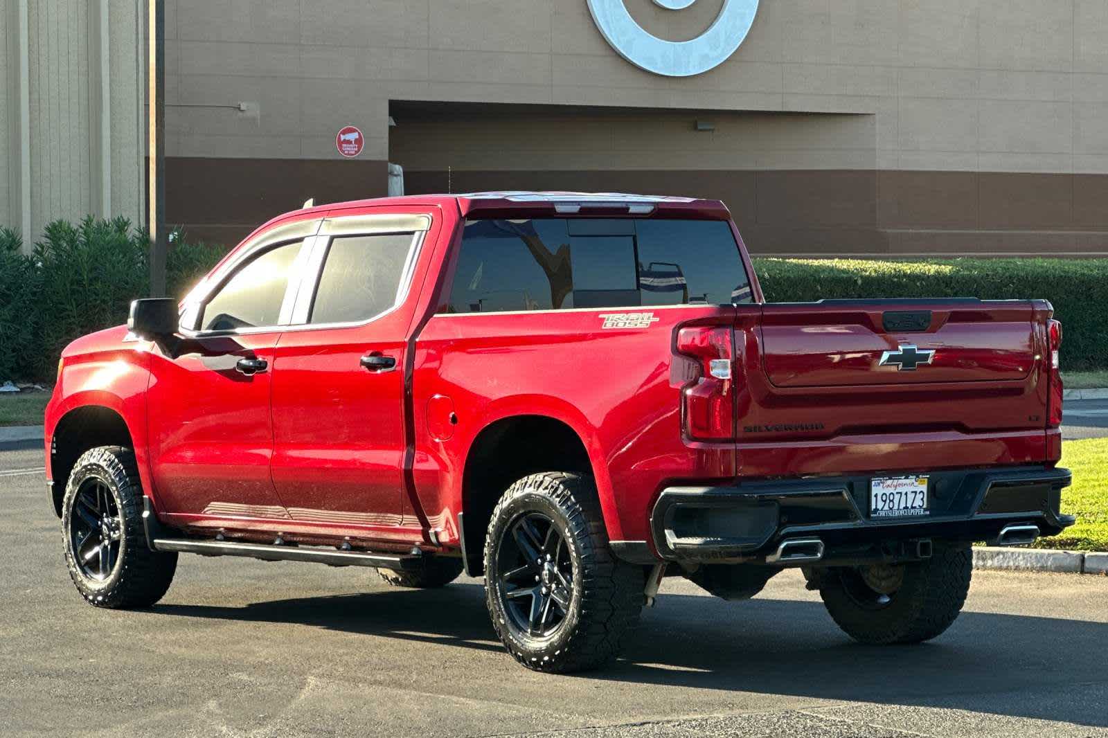 2022 Chevrolet Silverado 1500 LT Trail Boss 4WD Crew Cab 147 6