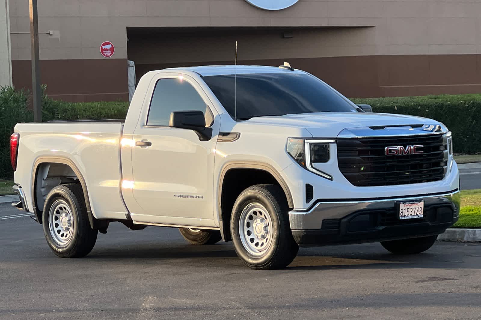 2024 GMC Sierra 1500 Pro 2WD Reg Cab 126 9