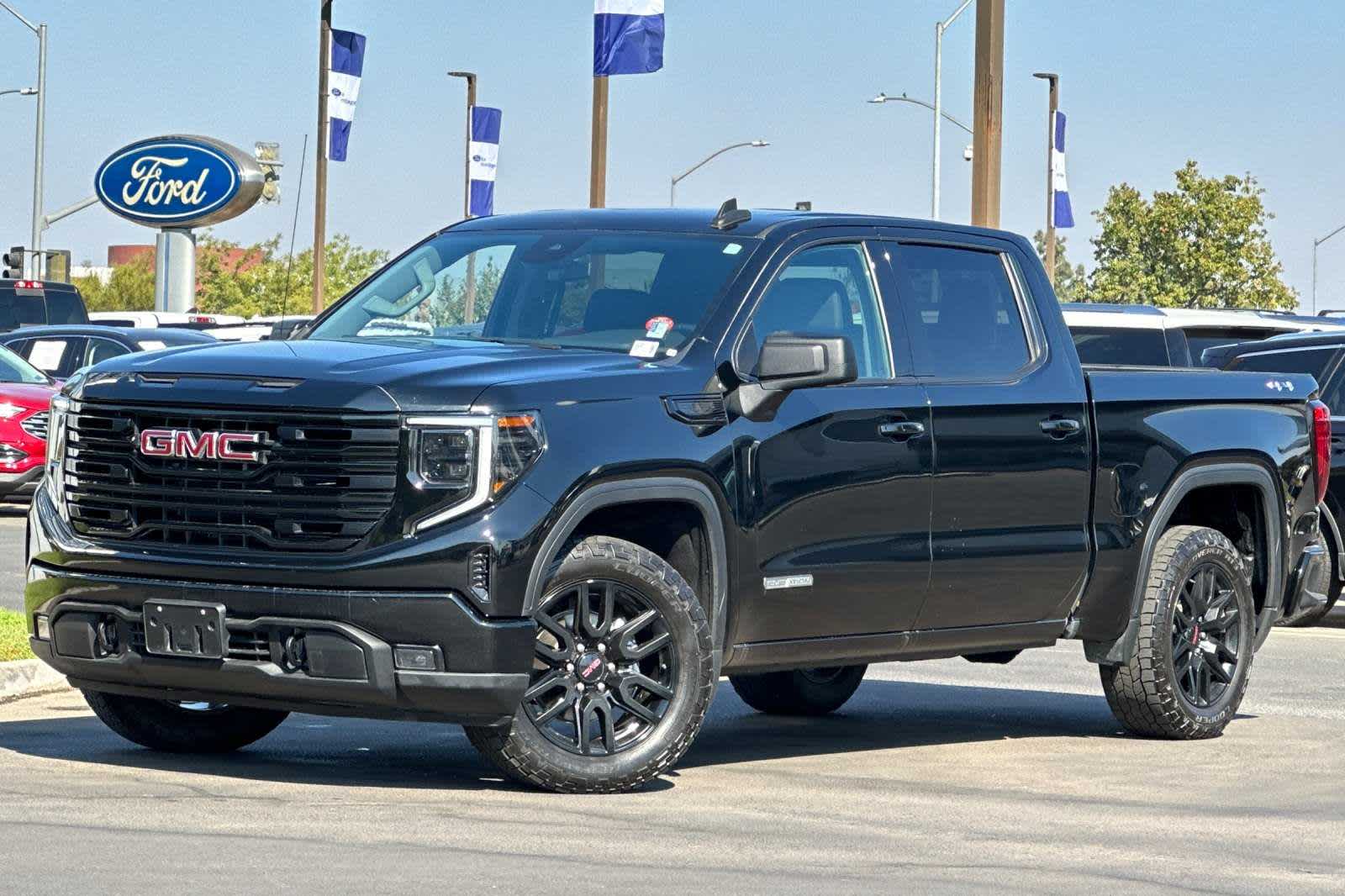 2022 GMC Sierra 1500 Elevation 4WD Crew Cab 147 2