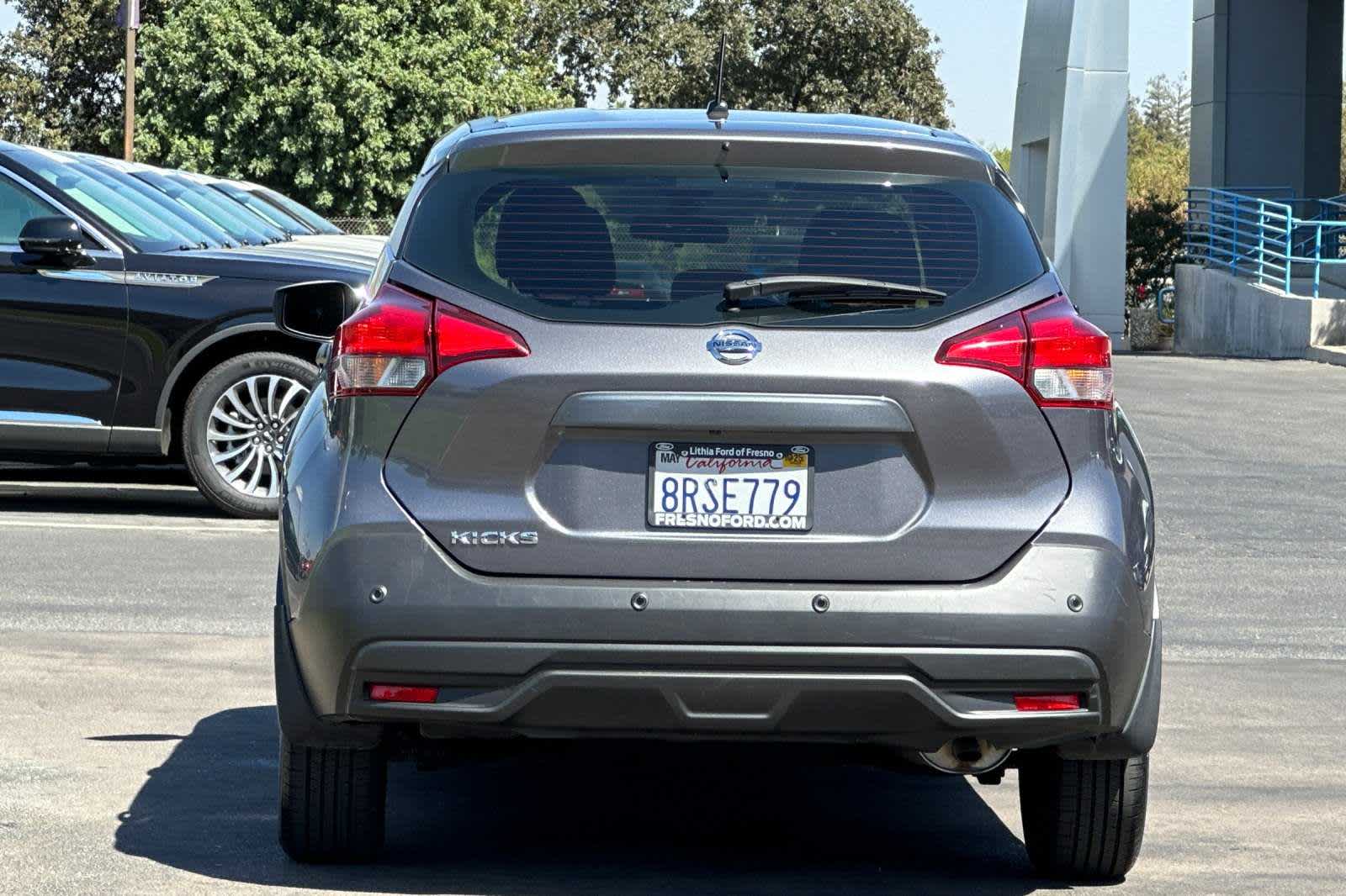 2020 Nissan Kicks S 7