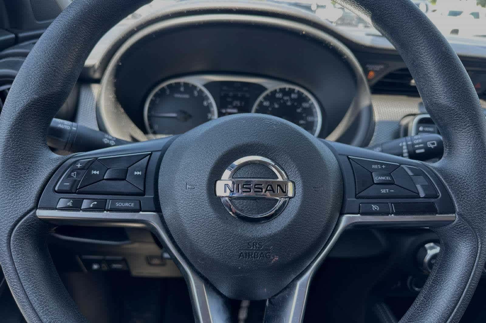 2019 Nissan Kicks S 22