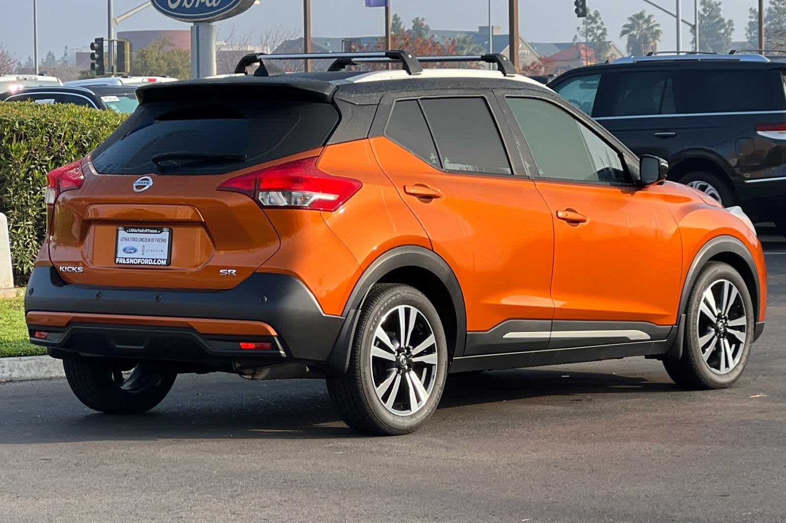 2020 Nissan Kicks SR 2