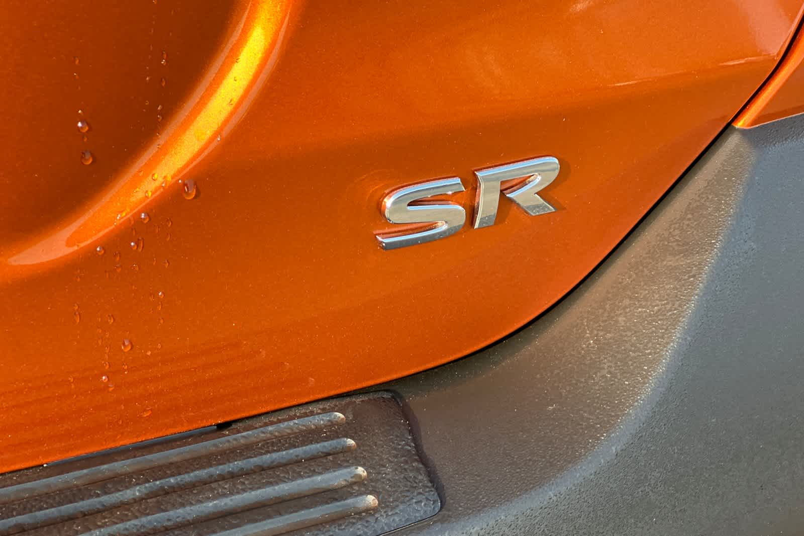 2020 Nissan Kicks SR 26