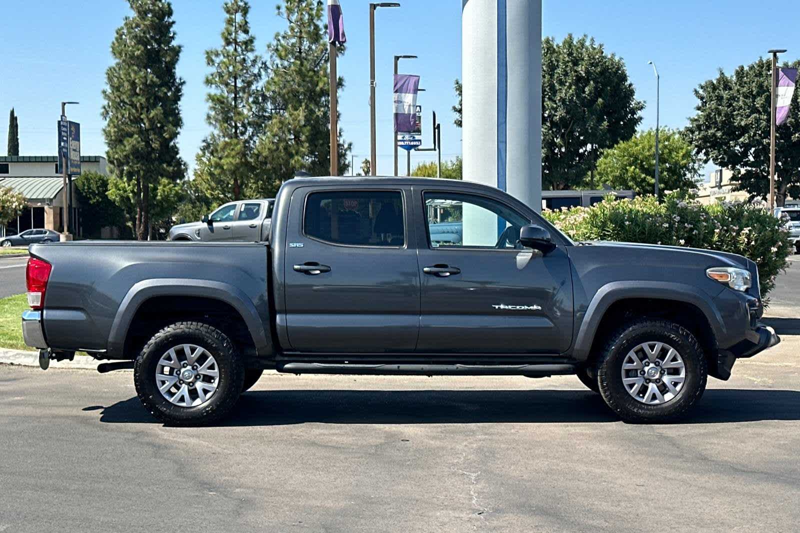 2018 Toyota Tacoma SR5 Double Cab 5 Bed V6 4x2 AT 8