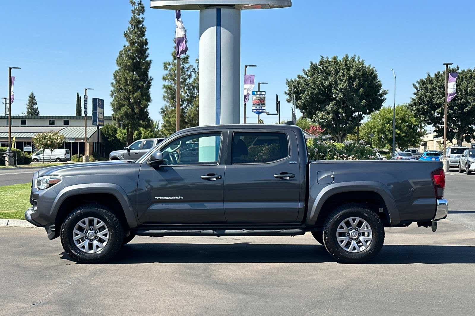 2018 Toyota Tacoma SR5 Double Cab 5 Bed V6 4x2 AT 5