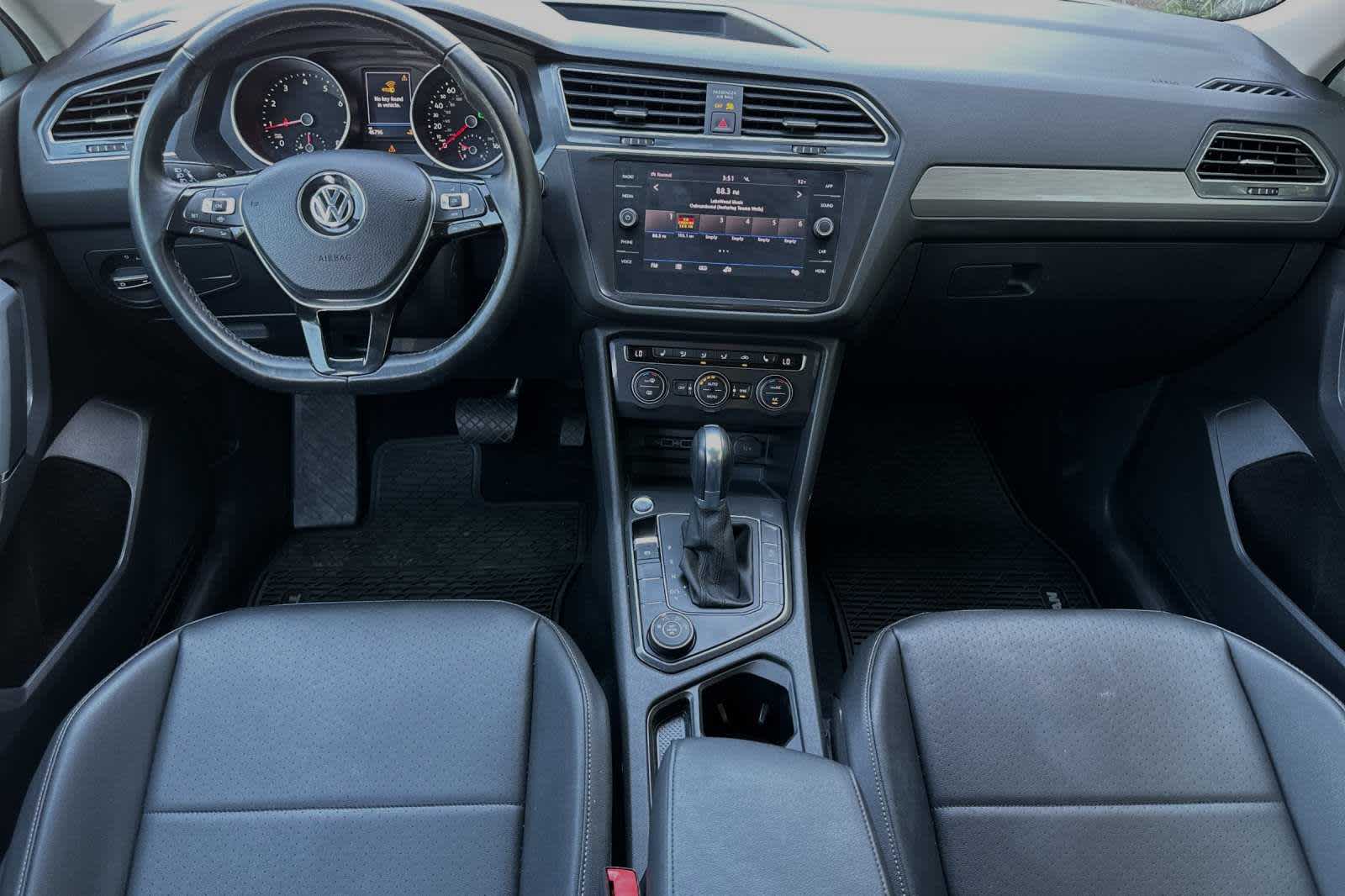 2019 Volkswagen Tiguan SE 3