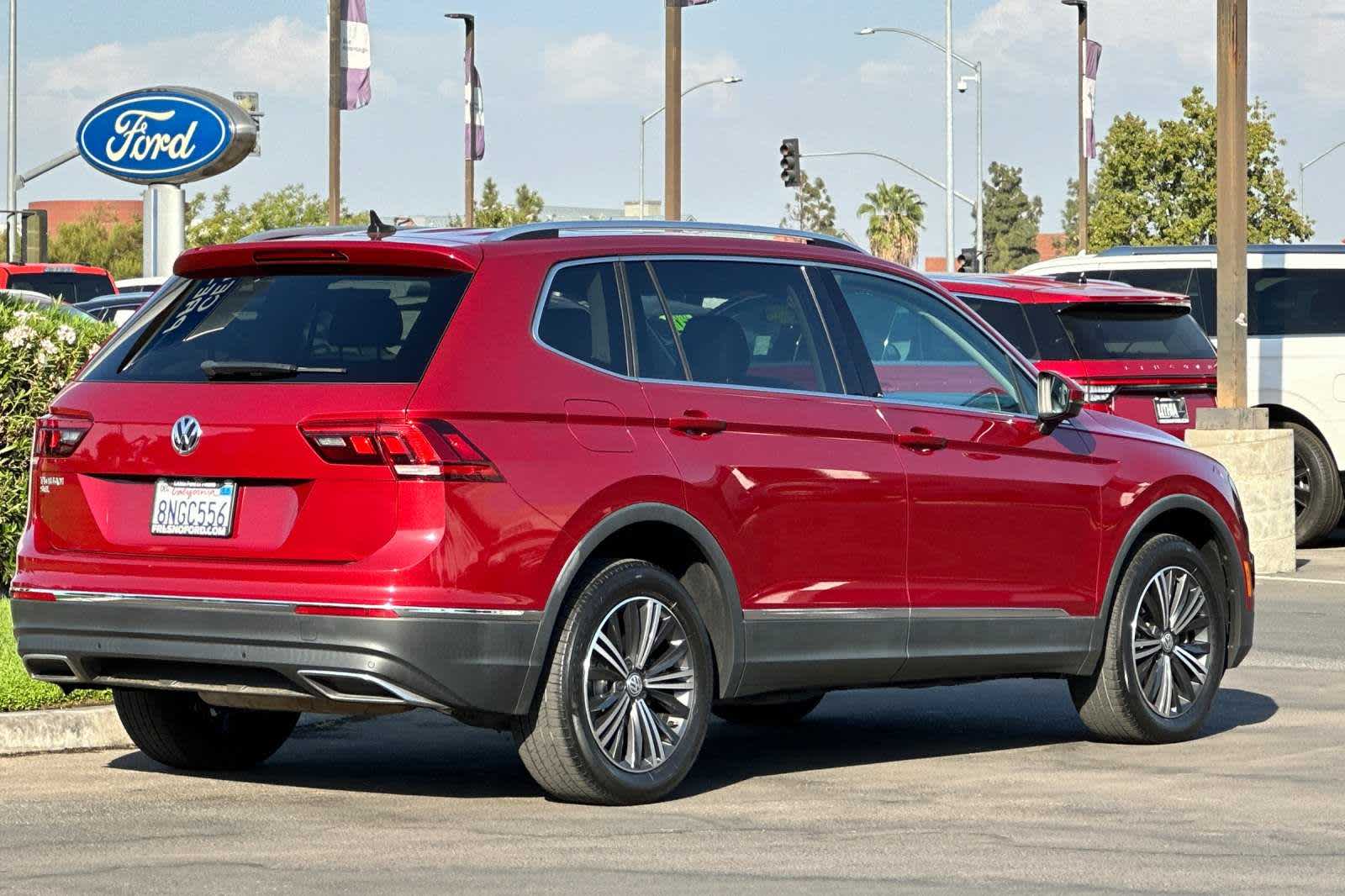 2019 Volkswagen Tiguan SEL 2