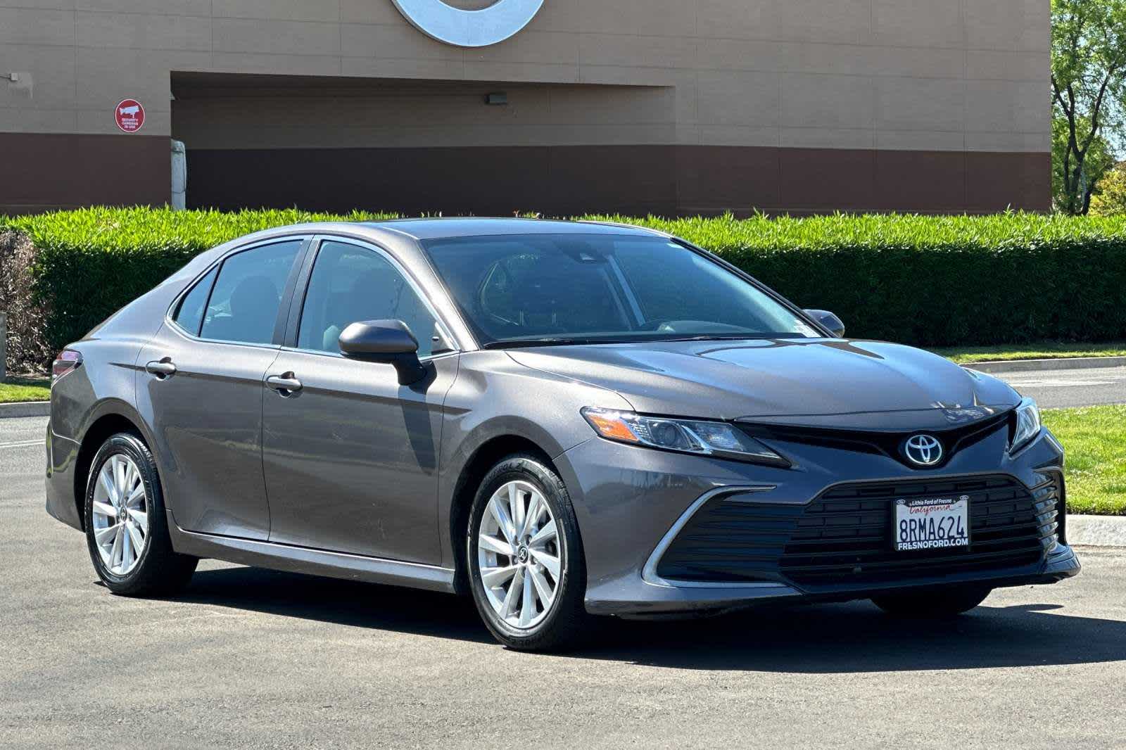 2021 Toyota Camry LE 9