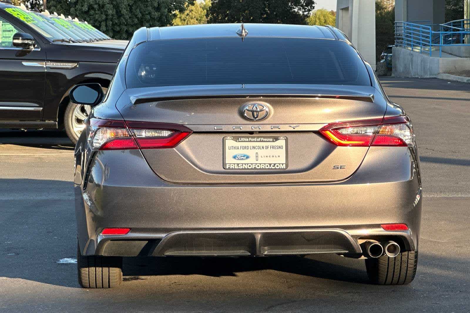 2022 Toyota Camry SE 7