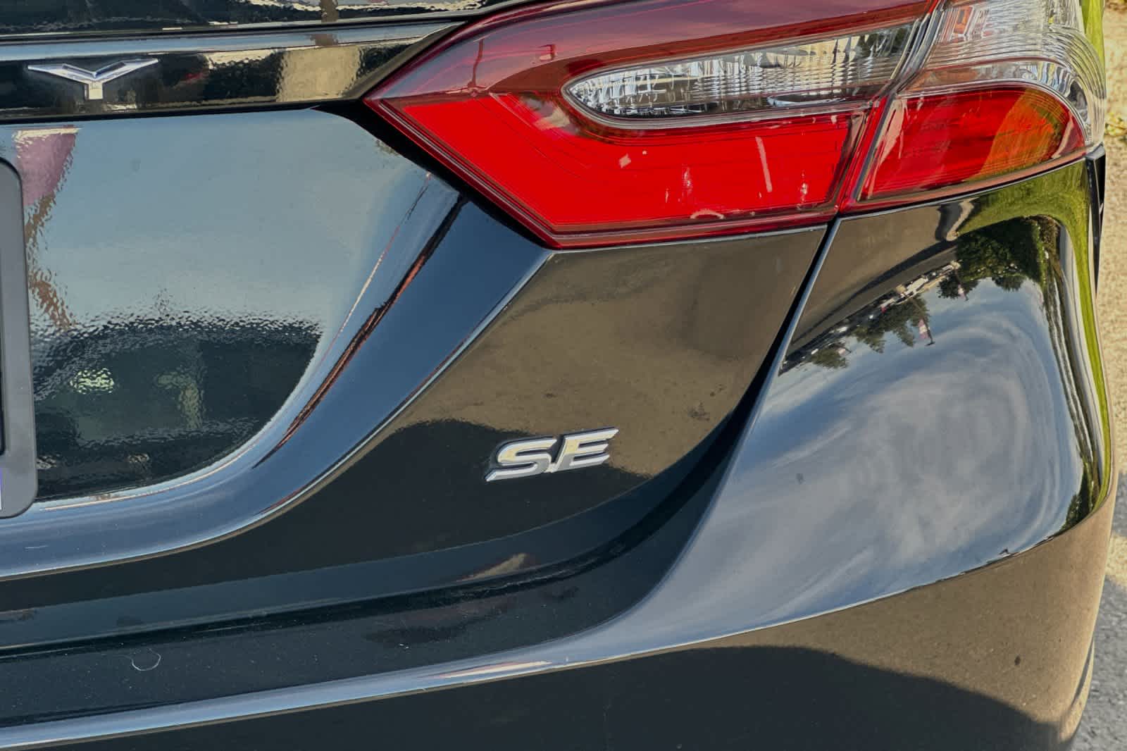 2021 Toyota Camry SE 25