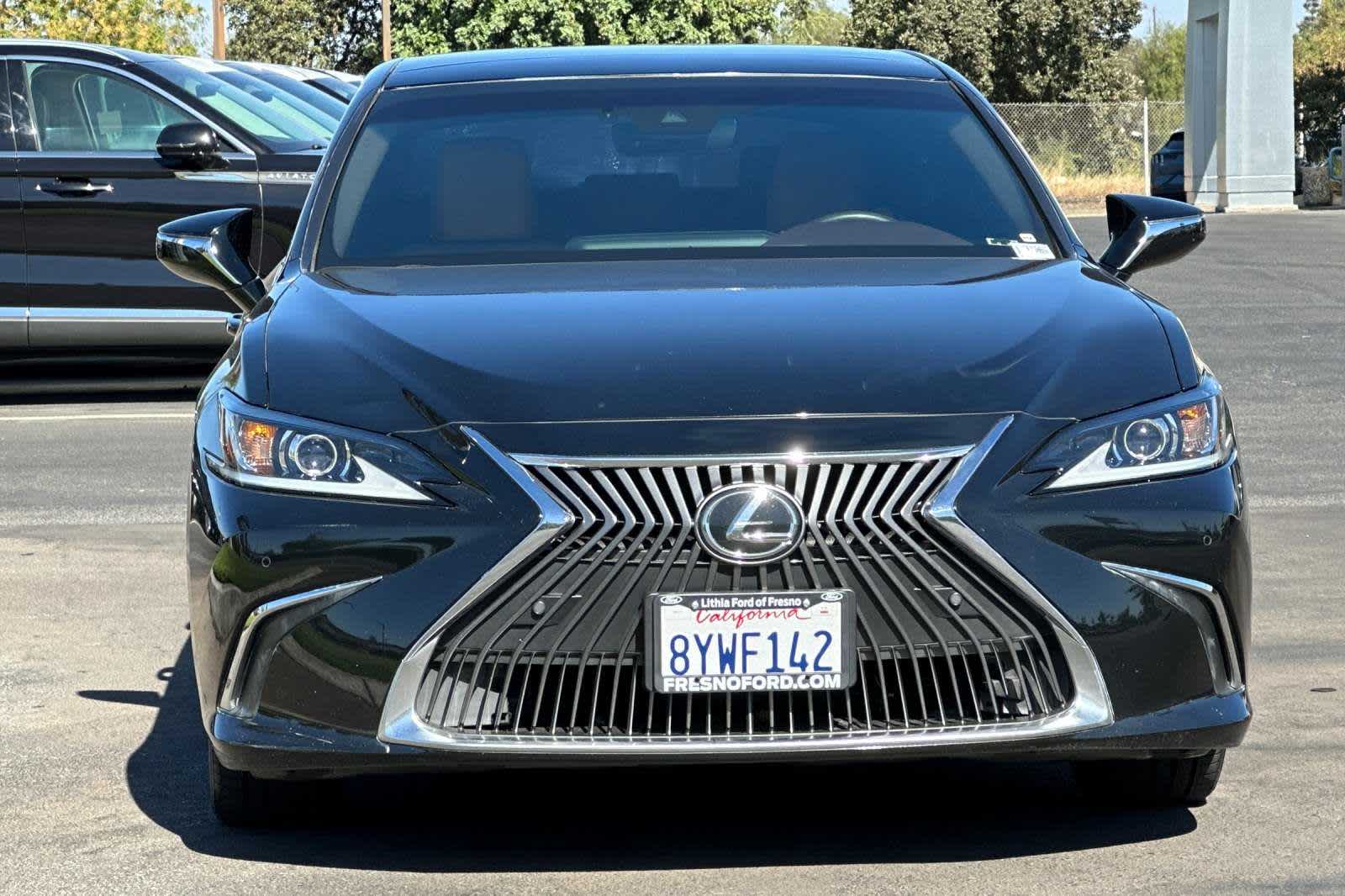 2021 Lexus ES  10