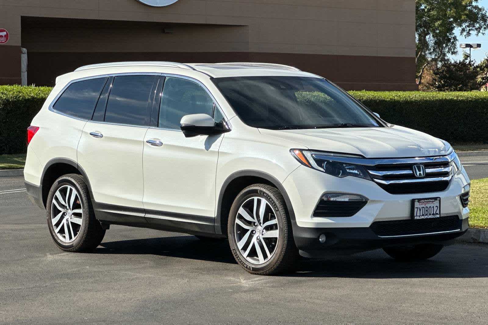 2017 Honda Pilot Touring 9