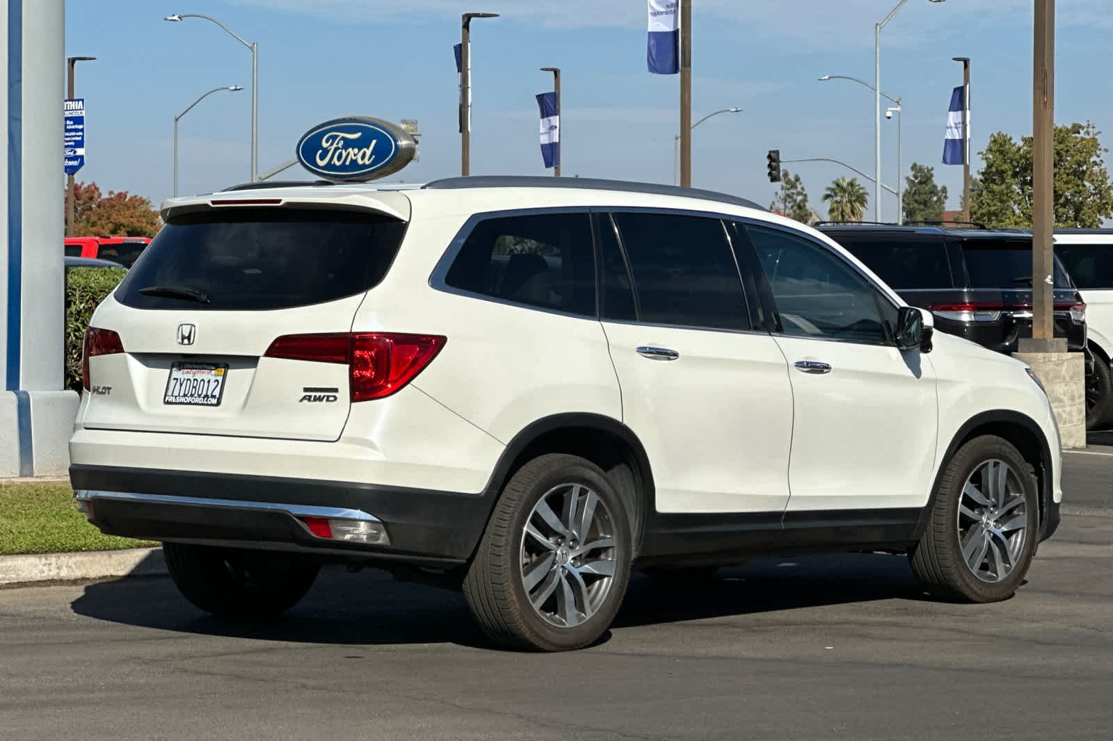 2017 Honda Pilot Touring 2