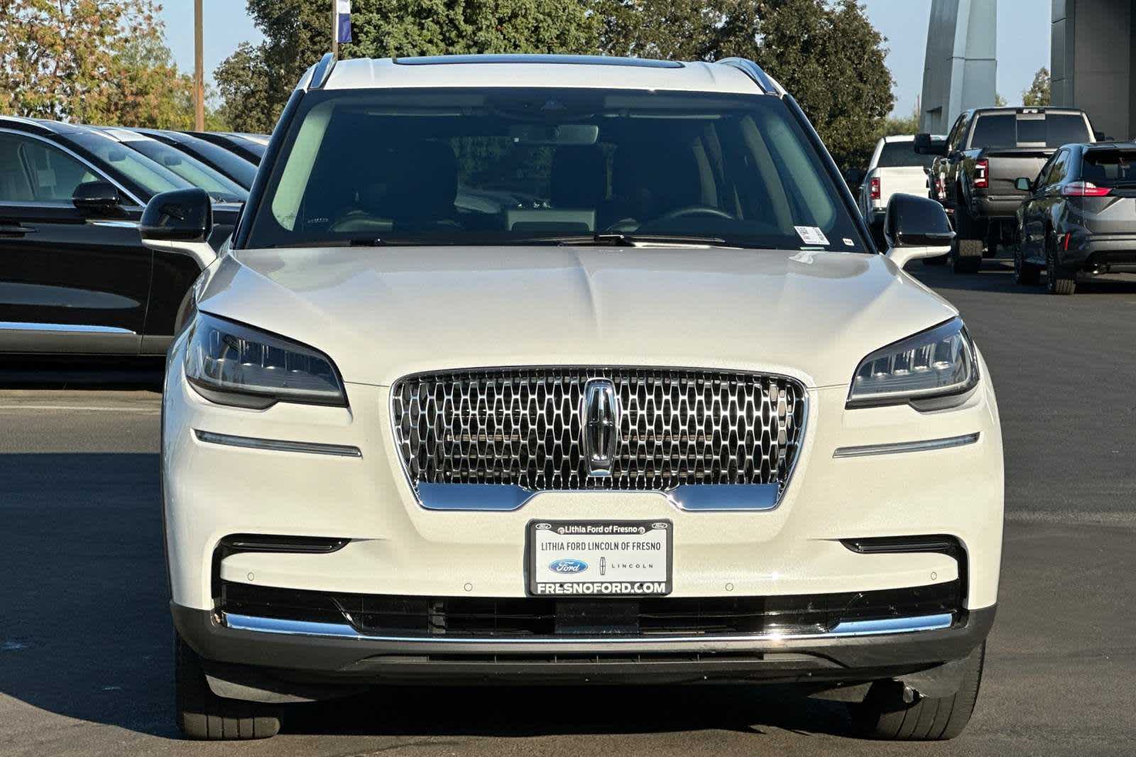 2023 Lincoln Aviator Standard 11