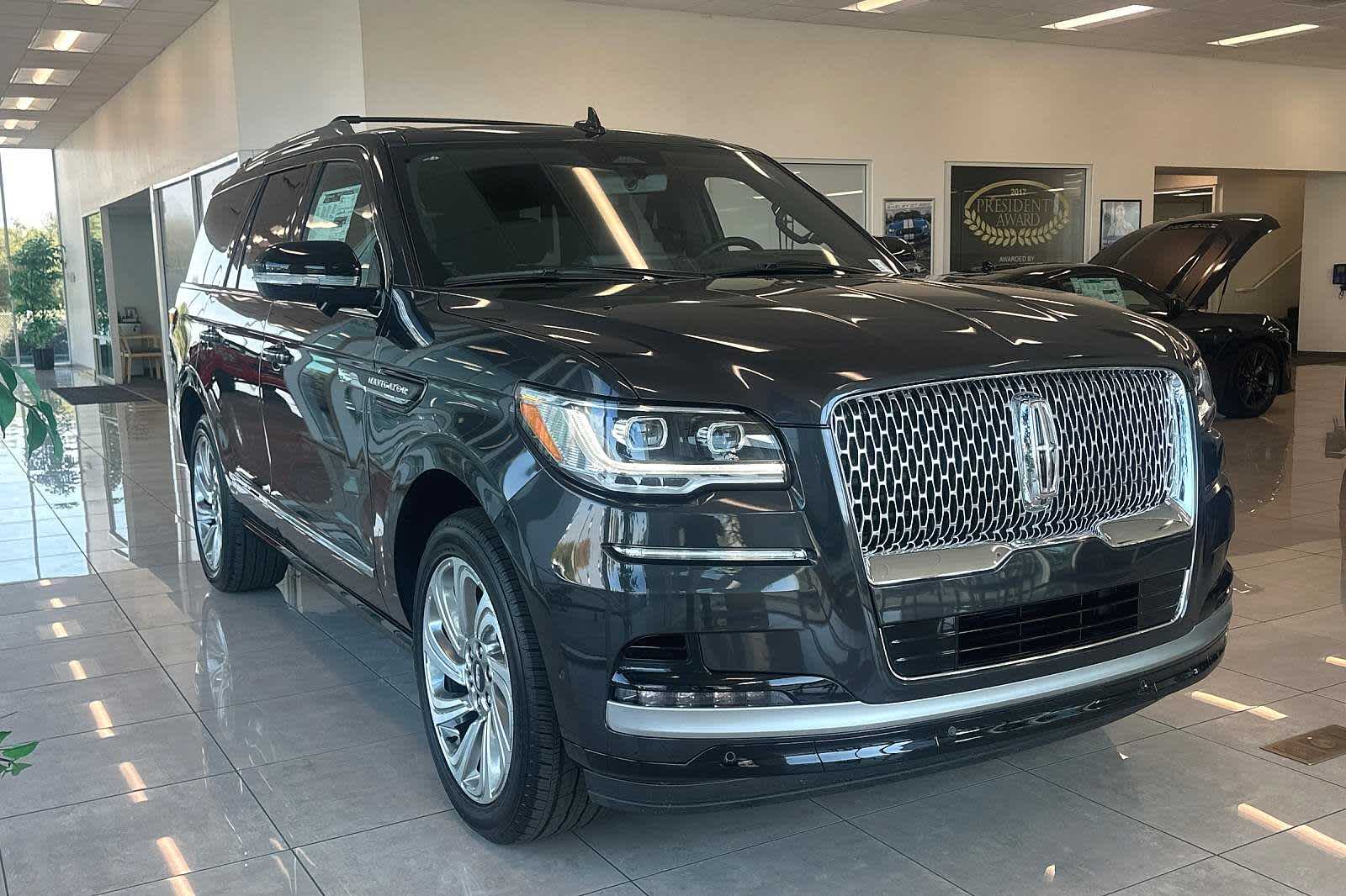 2024 Lincoln Navigator Reserve 10