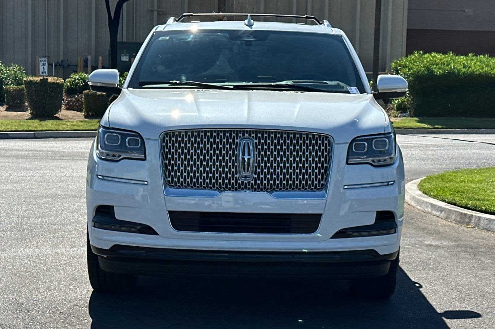 2024 Lincoln Navigator Reserve 11